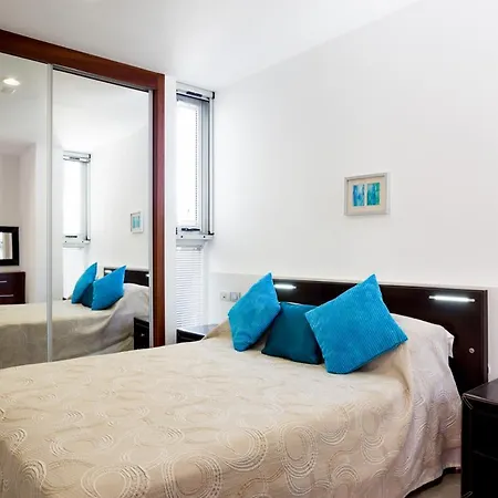 别墅 Playa De Fanabe Sleeps 6 With Pool Air Con And Wifi 阿德耶