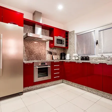 Playa De Fanabe Sleeps 6 With Pool Air Con And Wifi * Costa Adeje (Tenerife)